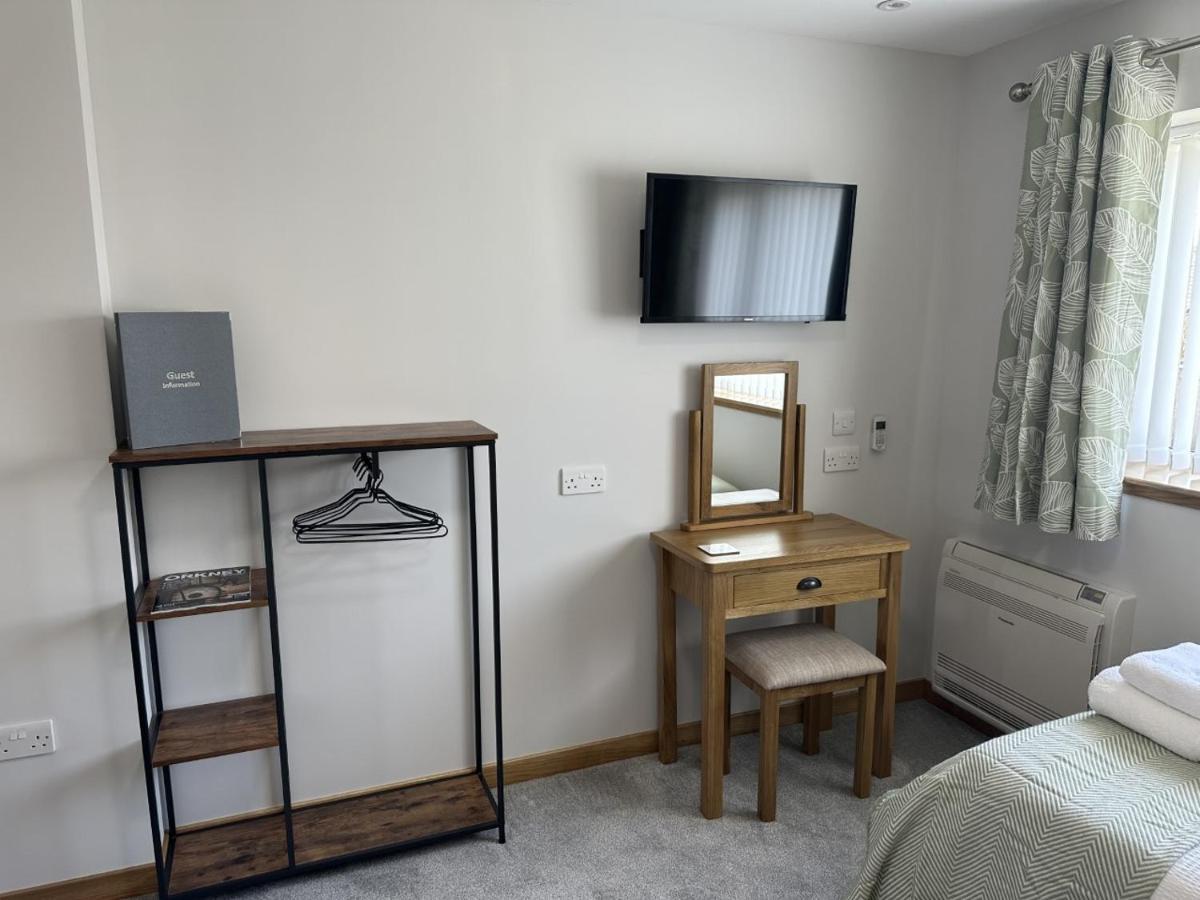 Royal Oak Guesthouse Оркні Екстер'єр фото